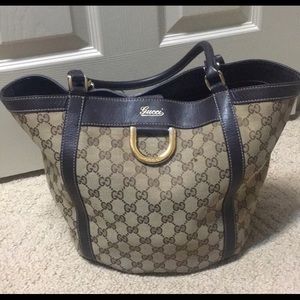 Beautiful Authentic Medium Gucci Bag